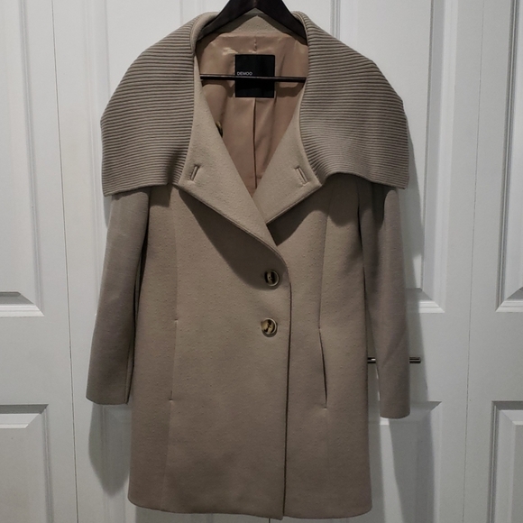 DEMOO PARKCHOONMOO coat. - Picture 3 of 16